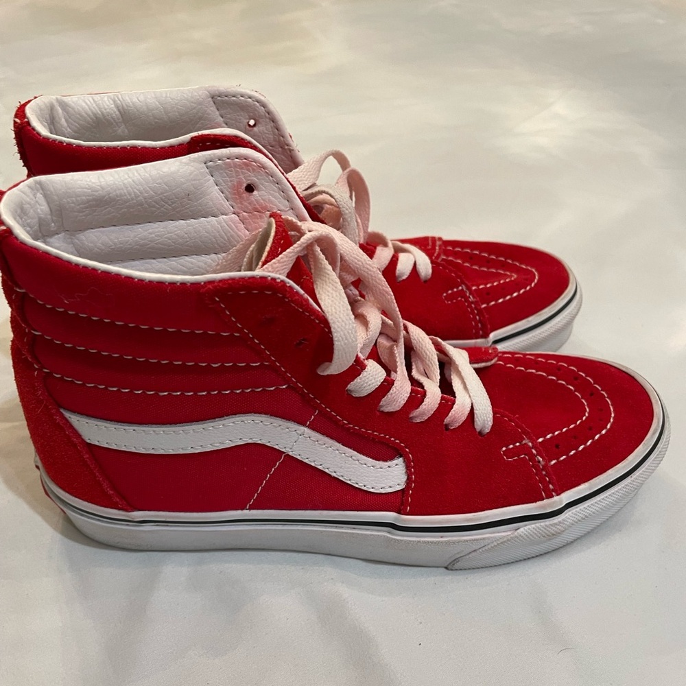 Red Vans Skateboard shoes (SK8 hi shoe), size 6.5 US women’s/ 5.0 US mens
